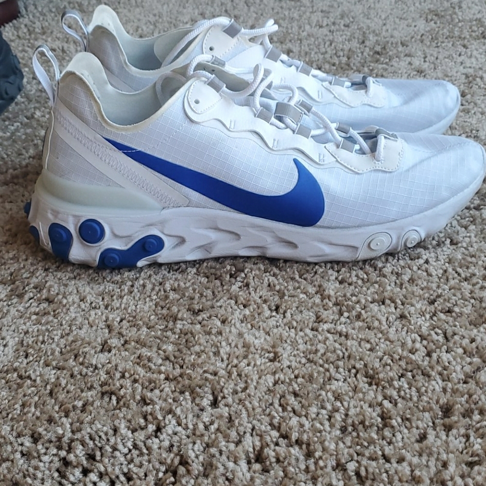 Nike Element React 55